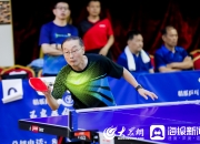 九游体育网页版登录入口-比赛激情迸发，球员们顽强拼搏不言败的简单介绍