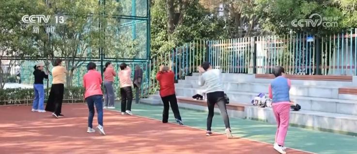 纪录片制作班底进军体育圈,探寻足球真谛的简单介绍 纪录片制作班底进军体育圈,探寻足球真谛的简单介绍