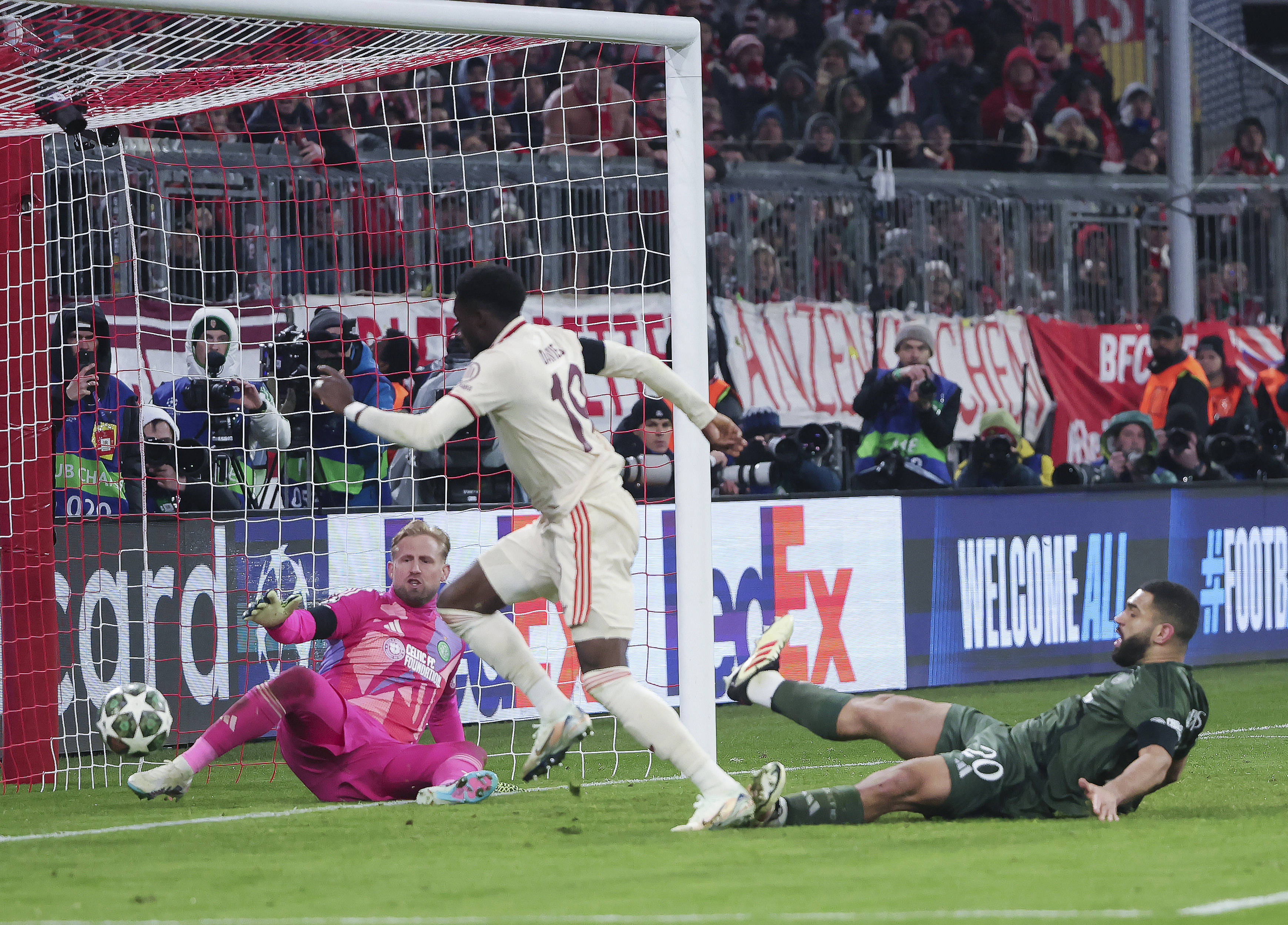 拜仁慕尼黑欧冠小组出线仍未保证 拜仁慕尼黑欧冠小组出线仍未保证