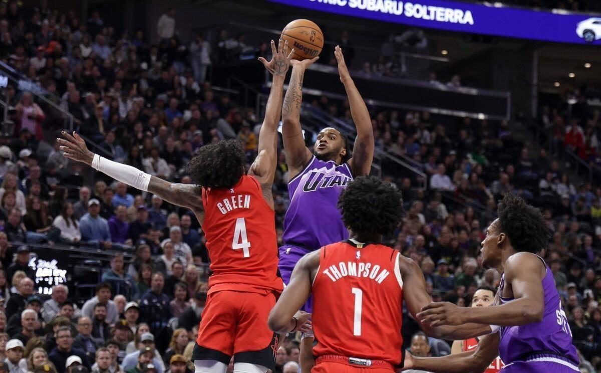 包含四川冲超雄心迸发,豪取客场三分的词条 包含四川冲超雄心迸发,豪取客场三分的词条