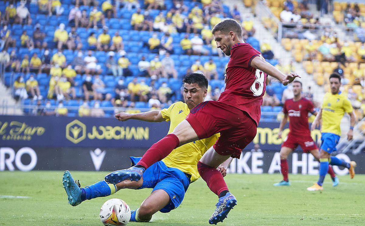 贝蒂斯逆转奥萨苏纳,球队气势如虹 贝蒂斯逆转奥萨苏纳,球队气势如虹