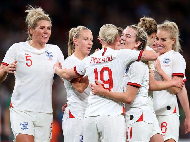 包含澳大利亚女足全面爆发,成功晋级下一轮的词条 包含澳大利亚女足全面爆发,成功晋级下一轮的词条