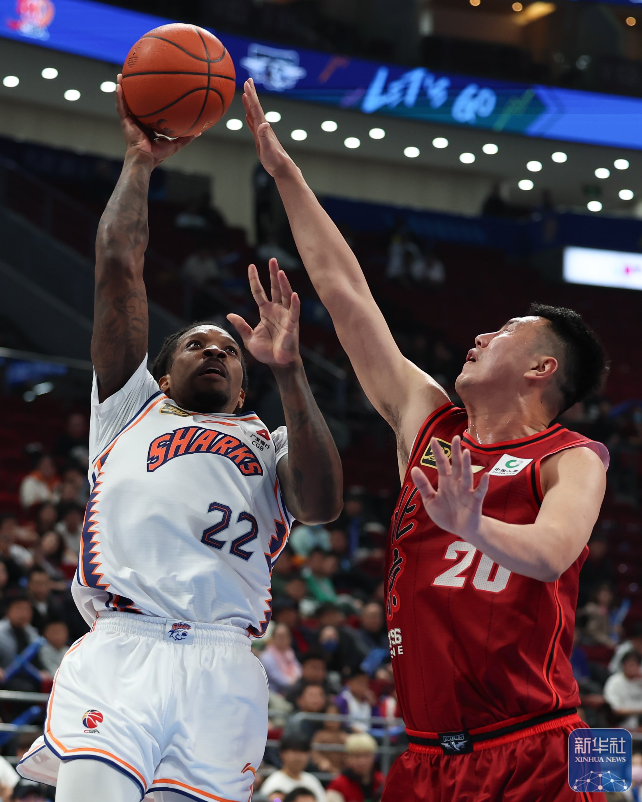 关于上海队精彩绝伦,取得重要比赛胜利的信息 关于上海队精彩绝伦,取得重要比赛胜利的信息