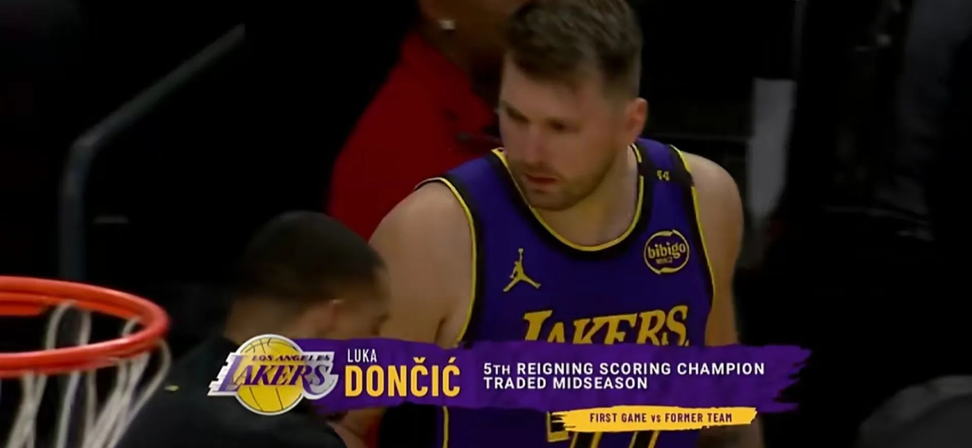 包含夺冠热门遭遇连败，球队面临信心危机的词条