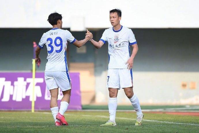 速玛蒂秋队技高一筹,轻松晋级 速玛蒂秋队技高一筹,轻松晋级