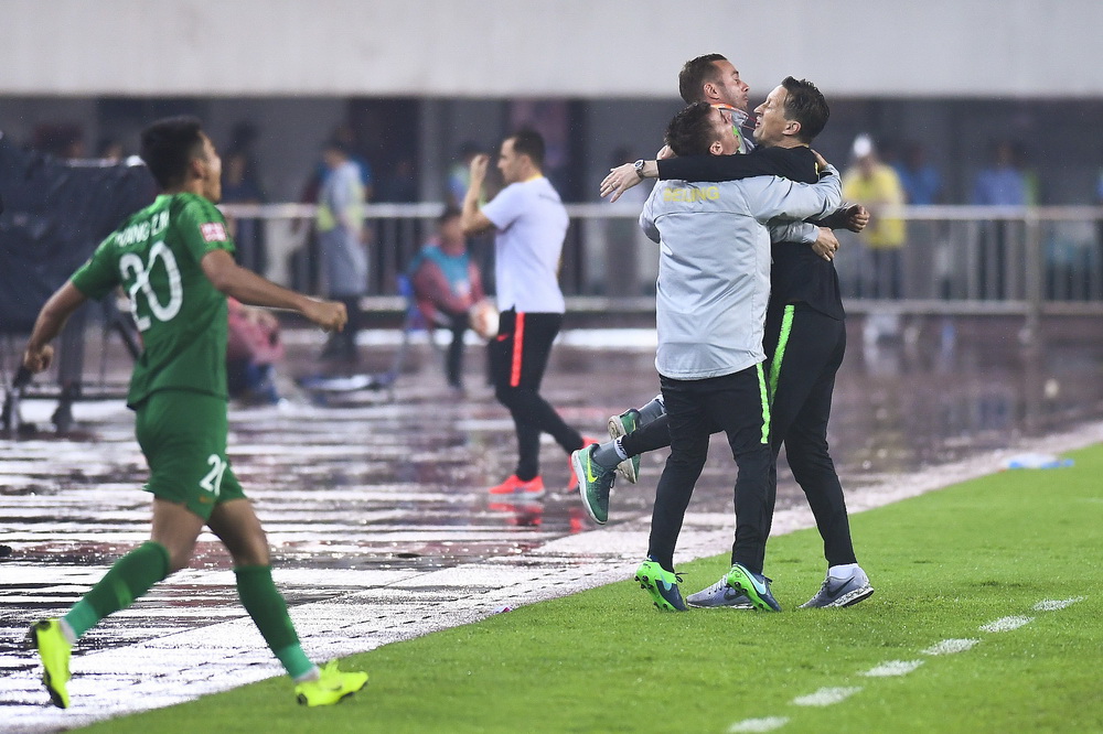 广州恒大主场击败对手,豪取三分的简单介绍 广州恒大主场击败对手,豪取三分的简单介绍