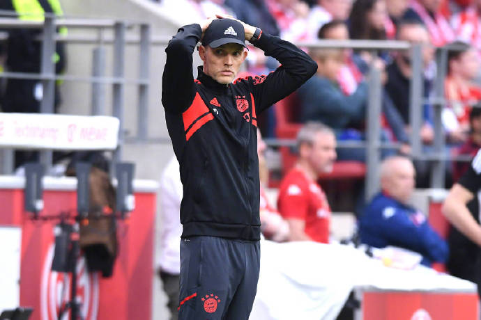 美因茨队在联赛中努力奋斗,最终获胜 美因茨队在联赛中努力奋斗,最终获胜