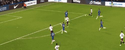 切尔西遭遇失利,曼城占据领先地位 切尔西遭遇失利,曼城占据领先地位