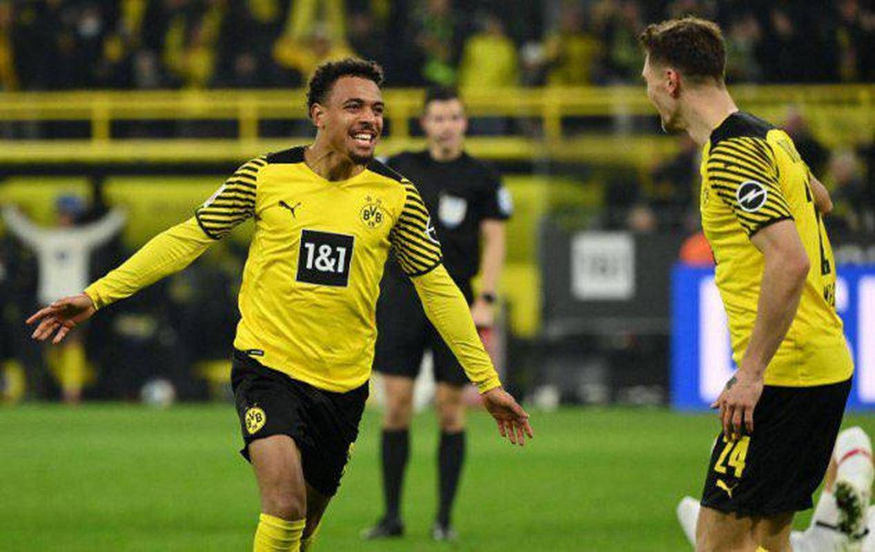 弗赖堡U球员发挥出色,取得重要胜利 弗赖堡U球员发挥出色,取得重要胜利