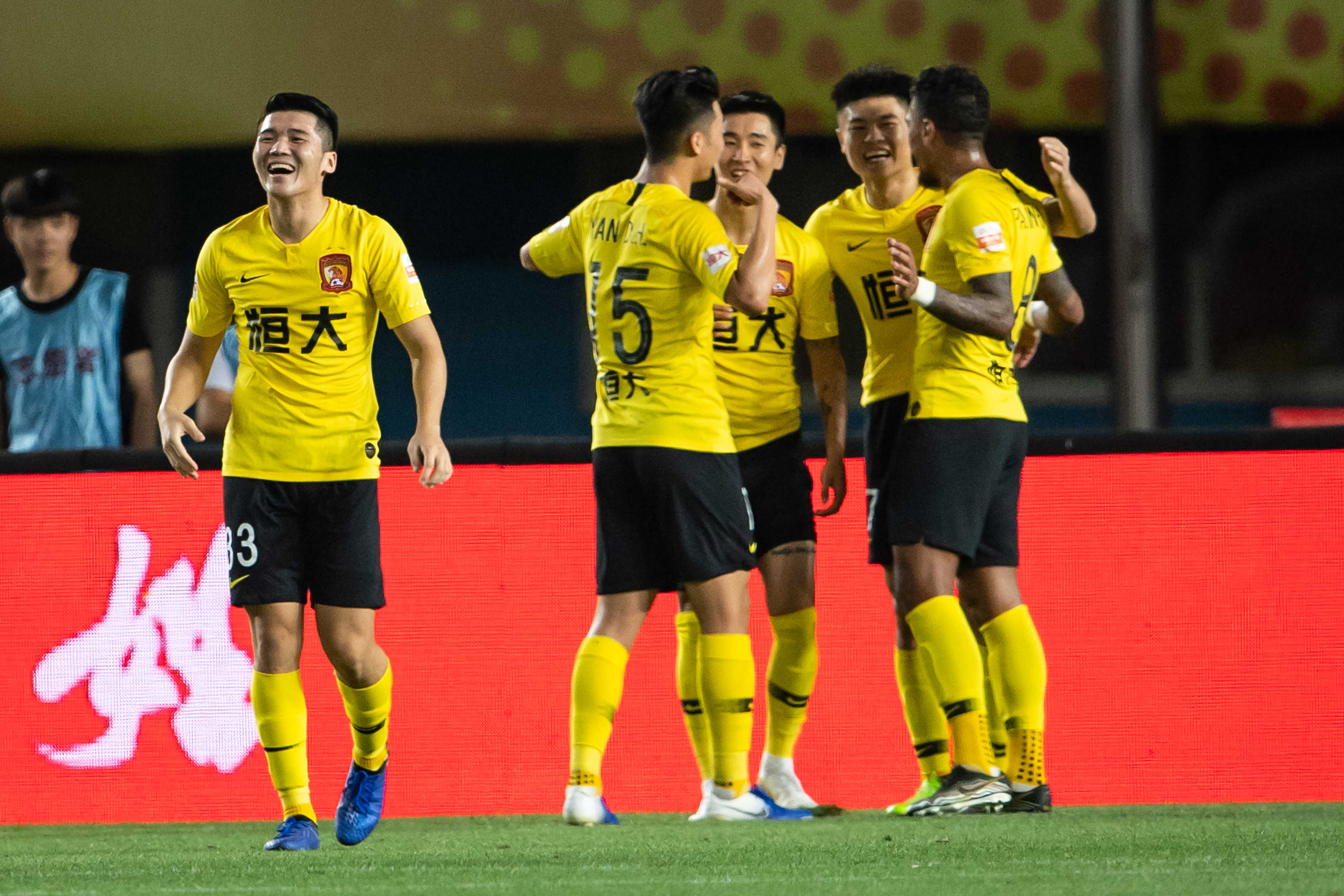 恒大主场大胜建业，提升争冠信心的简单介绍