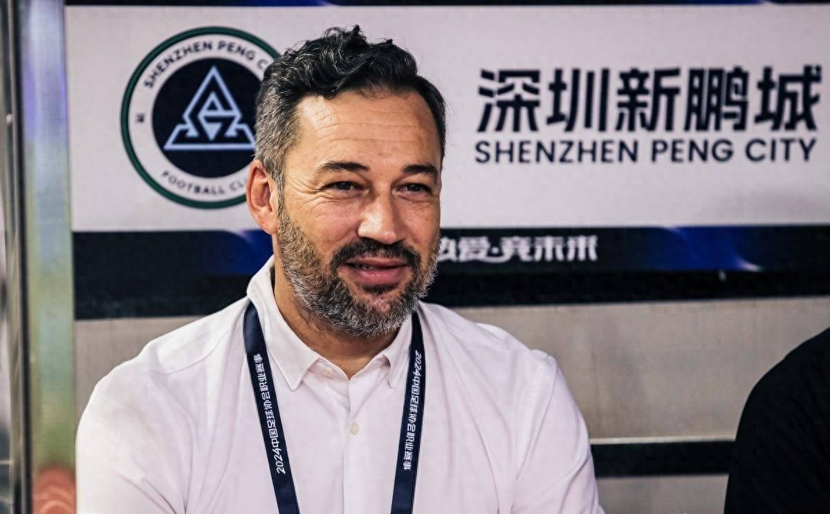 包含教练组发布换帅公告,球队迎来新气象的词条 包含教练组发布换帅公告,球队迎来新气象的词条